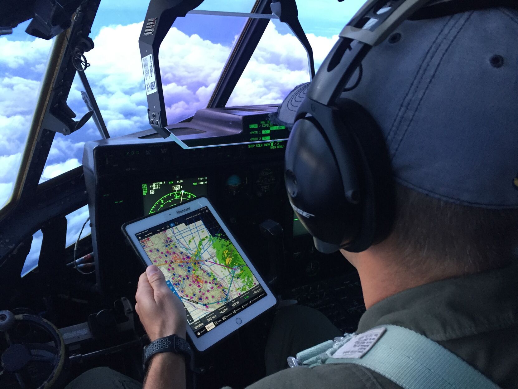 Hurricane hunters